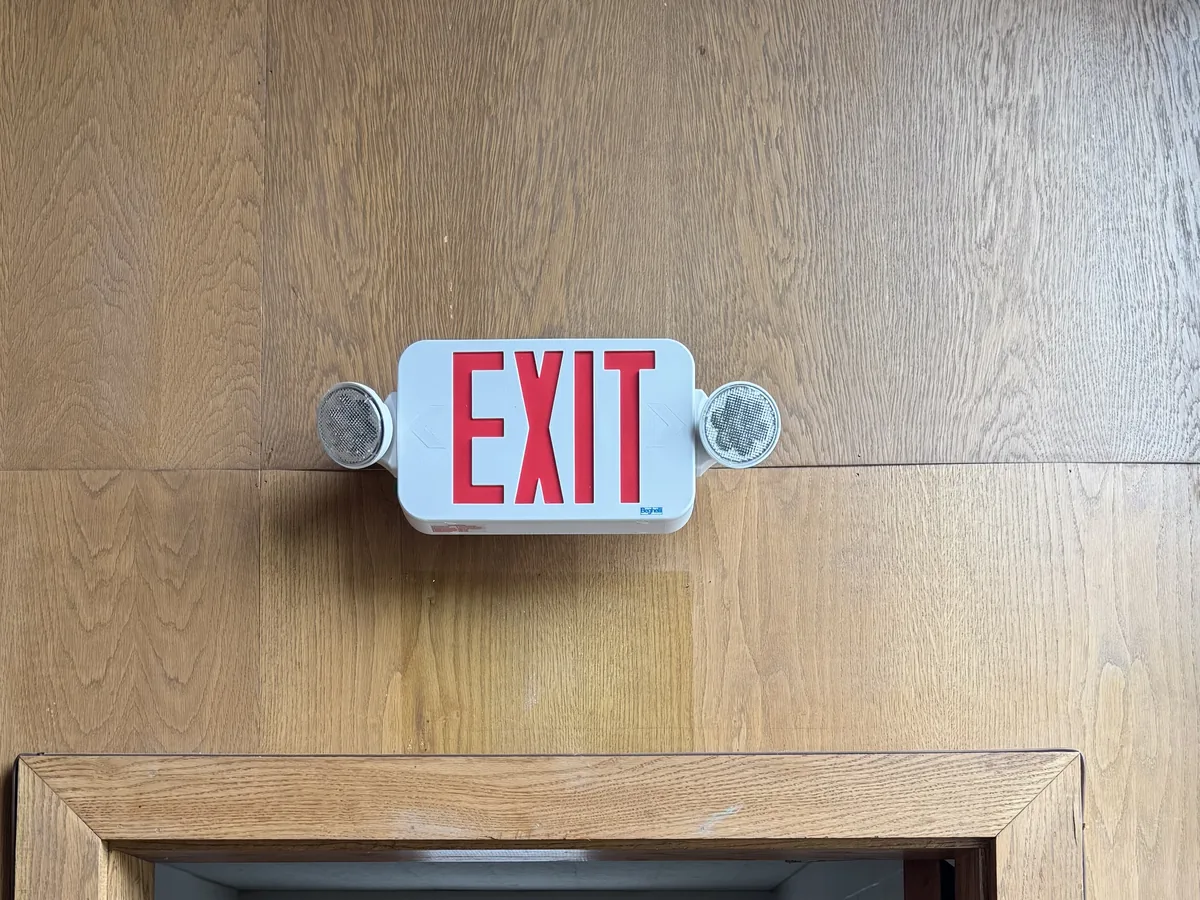 Emergency & egress lighting